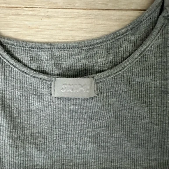 Skims Elegant Gray Maxi Dress - Picture 9 of 10